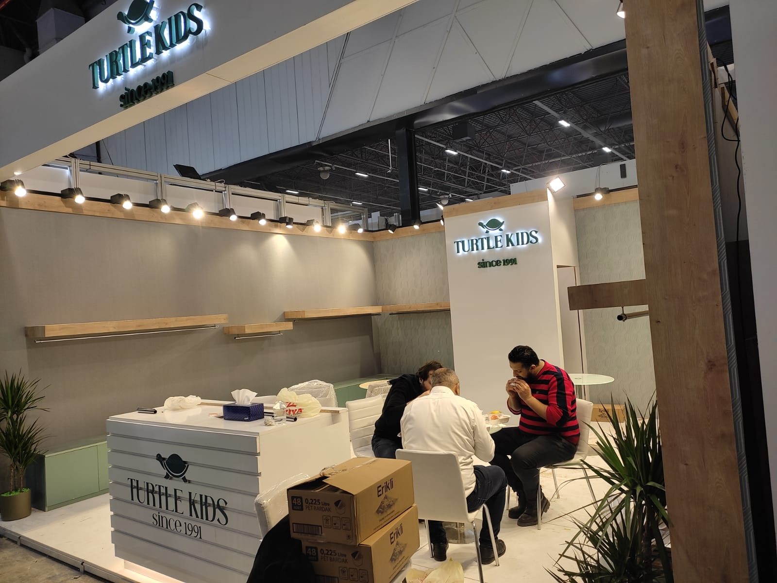 anne-bebek-fuari-istanbul-ahsap-fuar-stant-tasarimi