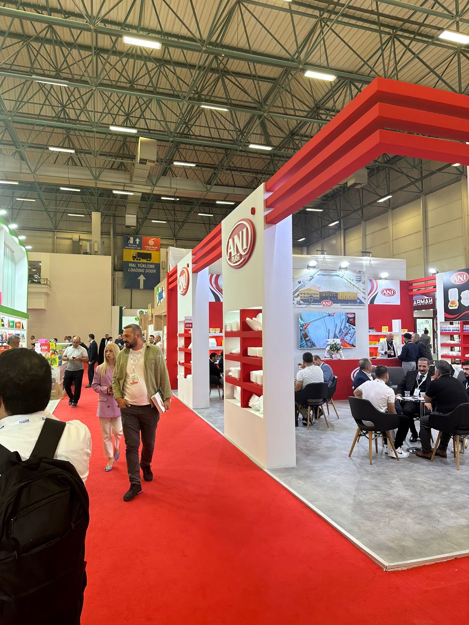 ambalaj-fuari-ahsap-fuar-stant-tasarimi