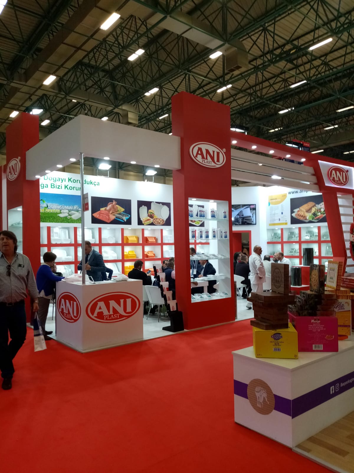 ambalaj-fuari-ahsap-fuar-stant-tasarimi